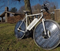 SolarBike: la bicicletta ad energia solare ecosostenibile nelle ruote e nel telaio